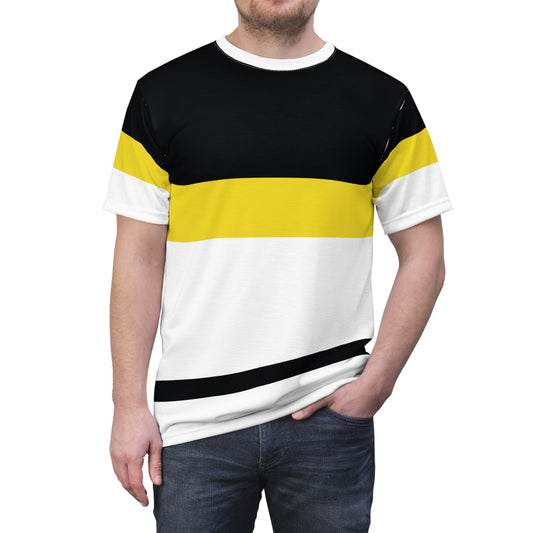 Classic Comfort: The Vexaloria Tri-Color T-Shirt Vr.03