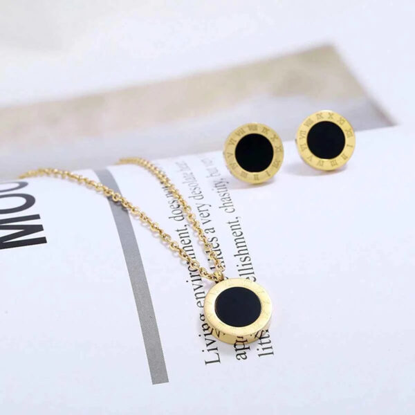 Bvlgari Locket Set