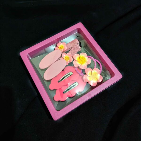 4 Clolors, 4 piece Only! Best gift for little Princess on EID, Beautiful and high quality hair accessories with high quality box