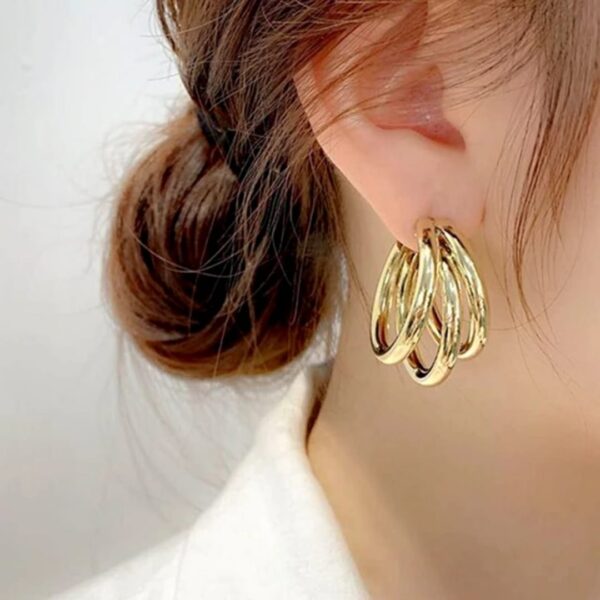 High quality elegant Round Silver and gold earrings - Image 5