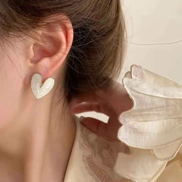 Heart Shape Design Golden Earrings