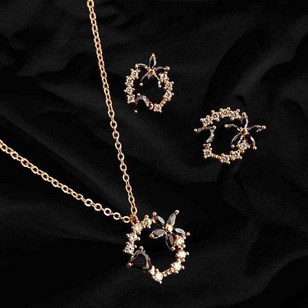 Zircoon Flower Design Gold Jewelry Set