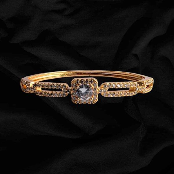 Luxury Zircon and Stone Design Gold stainless steel High quality Bracelet