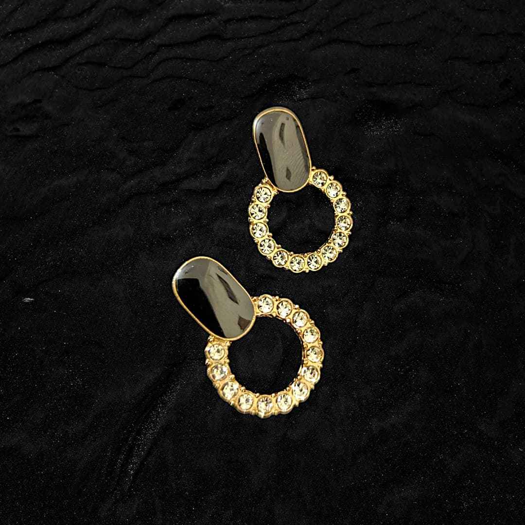 Round Golden Earrings with Zircon Vintage Onyx Square Crystal Stud Earrings Crystal Circle Dangle Earrings Gold Circle Hoop Earrings Rhinestone Paved Halo Circle Earrings Jewelry for Women