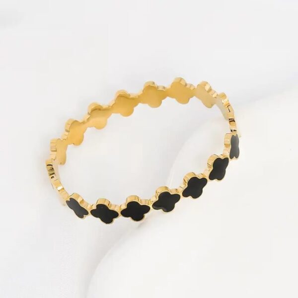 Luxury clover cuff - Image 7
