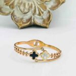 Black and White Stainless Steel Clover Lux