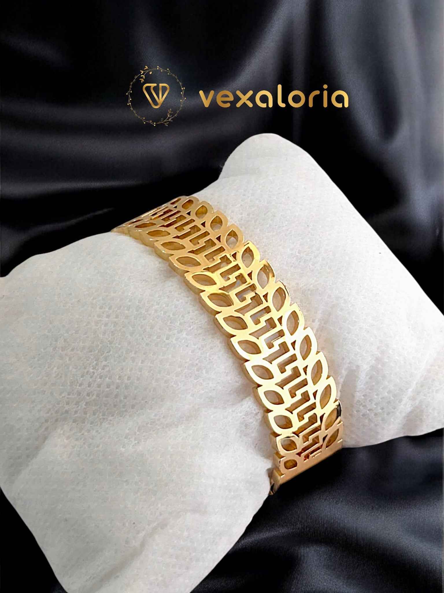 PXL_20250520_064253014-Photoroom Leafy Glamour Chick Bracelet / Cuff