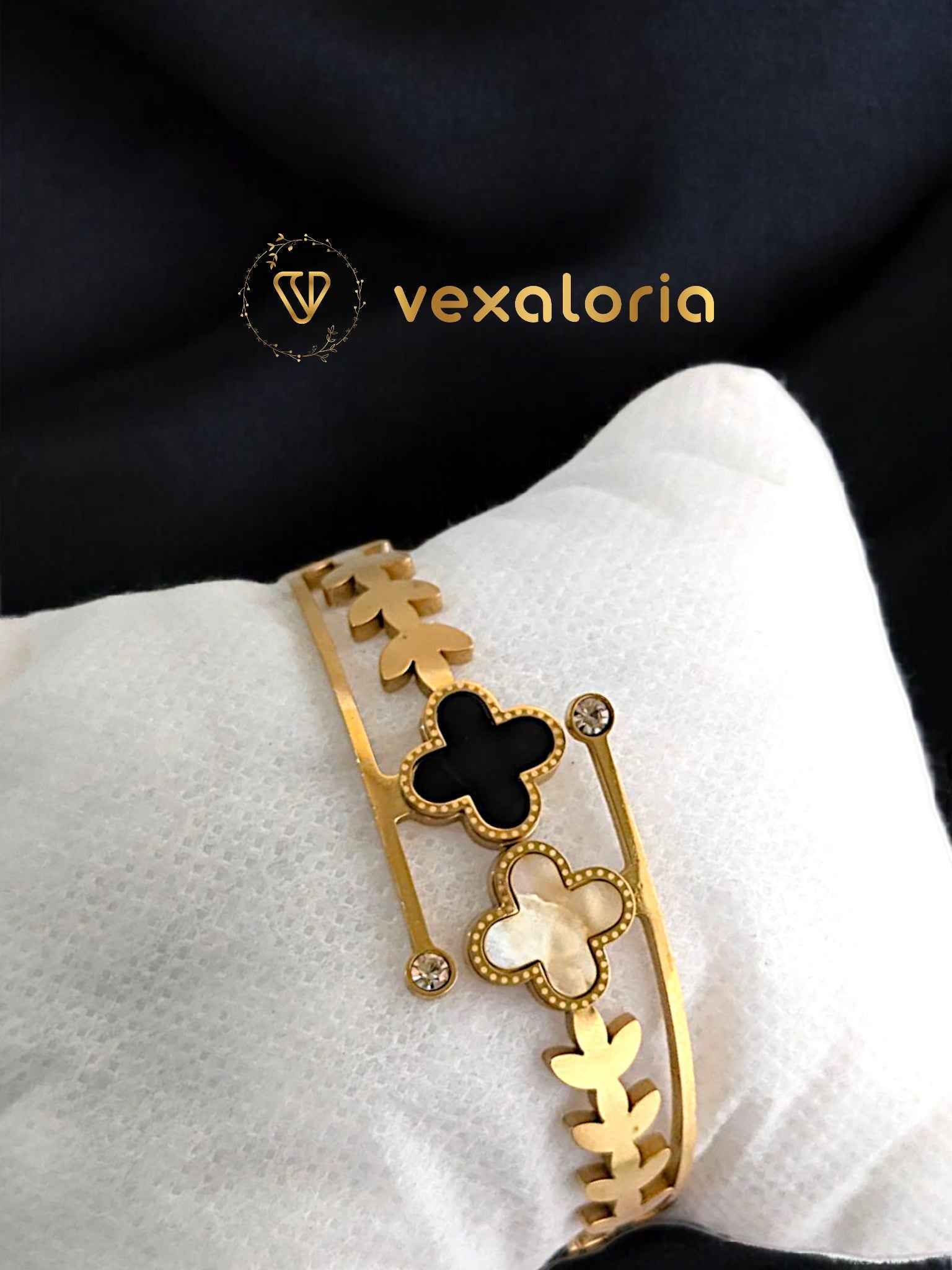 PXL_20250520_064954573-Photoroom Black and White Stainless Steel Clover Lux