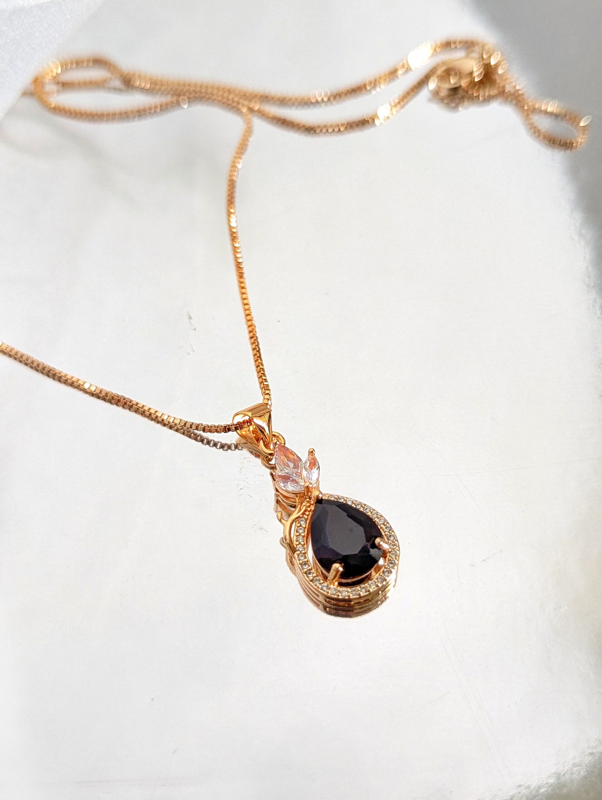 rn-image_picker_lib_temp_a691c6b5-37bc-4d21-8d5a-7a008fefb75d